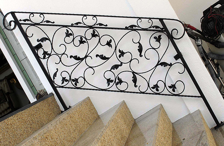 Strong & Durable Railings